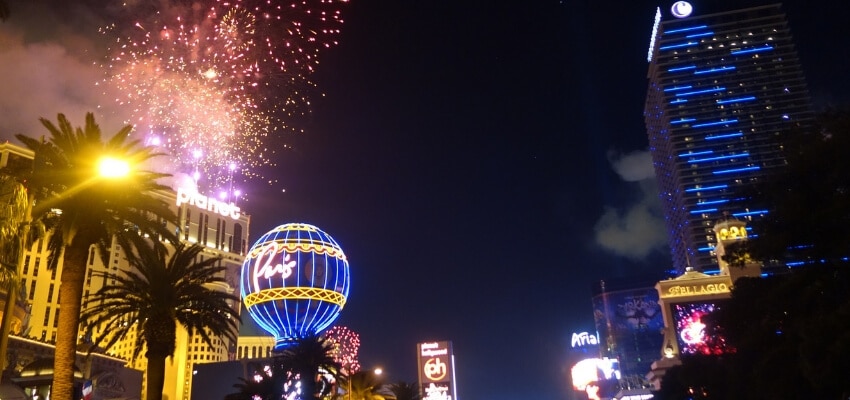 Las Vegas New Year's Eve 2019 Guide - Canyon Tours