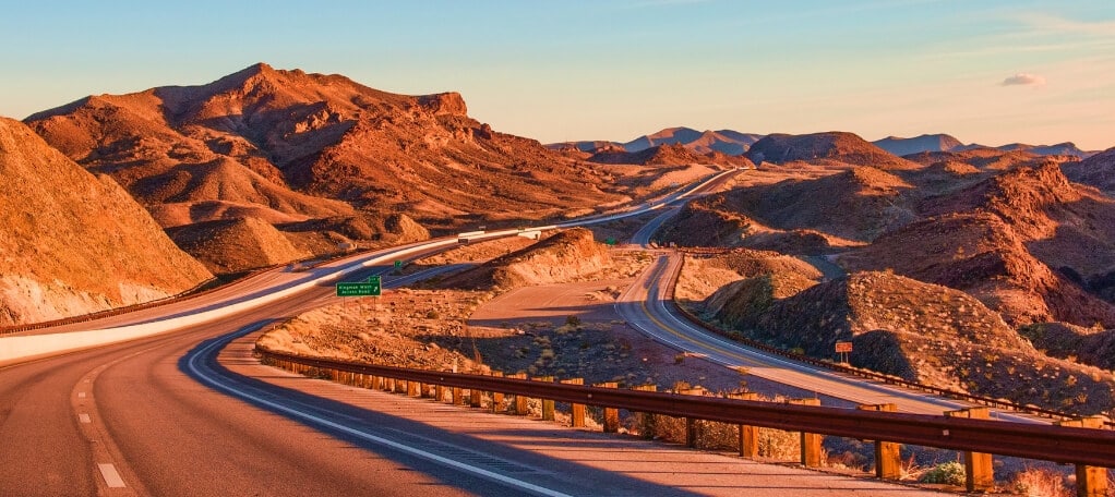 The Ultimate Las Vegas-Grand Canyon Road Trip Itinerary - Canyon Tours