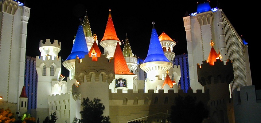 excalibur las vegas at night